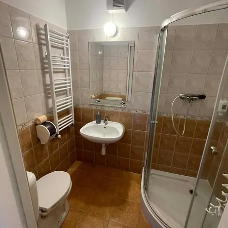 Panzió 4 Hordó - Panzió és étterem