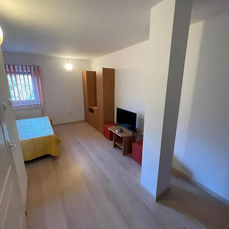 Panzió 4 Hordó - Panzió és étterem