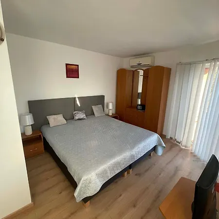 4 Hordó - Panzió és étterem 3* Komárom