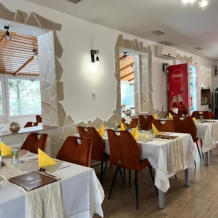 4 Hordó - Panzió és étterem