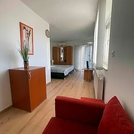Bed & Breakfast 4 Hordó - Panzió és étterem 3*