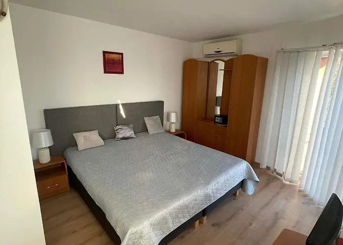 4 Hordo - Panzio Es Etterem 3* Komárom